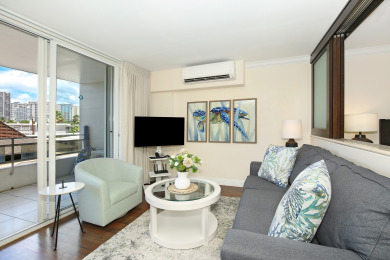 Lake House Heart of Waikiki! Lower Floor! Close to Beach!, , on Oahu - Honolulu in Hawaii - Lakehouse Vacation Rental - Lake Home for rent on LakeHouseVacations.com