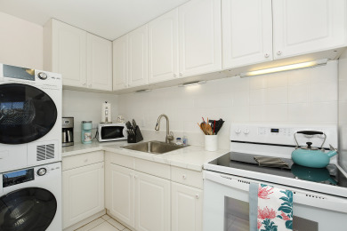 Lake House Great for Families! Partial OceanCanalDiamond Head Views! Pool, Wi-Fi, Prkg, , on Oahu - Honolulu in Hawaii - Lakehouse Vacation Rental - Lake Home for rent on LakeHouseVacations.com