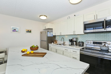 Lake House Awesome Ocean View Condo w FREE Wi-Fi and Parking!, , on Oahu - Honolulu in Hawaii - Lakehouse Vacation Rental - Lake Home for rent on LakeHouseVacations.com