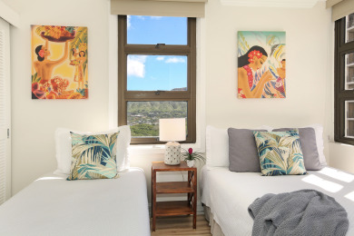 Lake House Gorgeously renovated 1-bedroom Waikiki suite with Ocean View! Parking, pool!, , on Oahu - Honolulu in Hawaii - Lakehouse Vacation Rental - Lake Home for rent on LakeHouseVacations.com