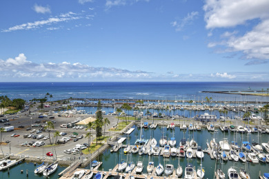 Lake House Waikiki Ocean, Lagoon & Marina Views! Short Walk to Beach, Restaurants & More, , on Oahu - Honolulu in Hawaii - Lakehouse Vacation Rental - Lake Home for rent on LakeHouseVacations.com