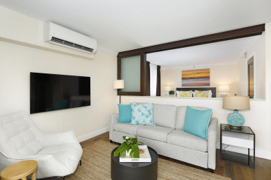Lake House Heart of Waikiki Corner Unit just a short walk to Beach and Restaurants!, , on Oahu - Honolulu in Hawaii - Lakehouse Vacation Rental - Lake Home for rent on LakeHouseVacations.com