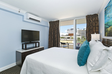 Lake House Heart of Waikiki With Partial Ocean View! Washlet! AC!, , on Oahu - Honolulu in Hawaii - Lakehouse Vacation Rental - Lake Home for rent on LakeHouseVacations.com