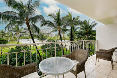 Lake House Beachfront, Peek-a-Boo Ocean Views, WasherDryer, AC, Wi-Fi!, , on Oahu - Honolulu in Hawaii - Lakehouse Vacation Rental - Lake Home for rent on LakeHouseVacations.com