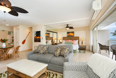 Lake House Beachfront, Peek-a-Boo Ocean Views, WasherDryer, AC, Wi-Fi!, , on Oahu - Honolulu in Hawaii - Lakehouse Vacation Rental - Lake Home for rent on LakeHouseVacations.com
