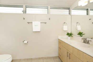Lake House GORGEOUS OCEAN VIEW and Sunsets! Full Kitchen, WasherDryer, Wi-Fi, Sleeps 4., , on Oahu - Honolulu in Hawaii - Lakehouse Vacation Rental - Lake Home for rent on LakeHouseVacations.com
