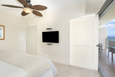 Lake House GORGEOUS OCEAN VIEW and Sunsets! Full Kitchen, WasherDryer, Wi-Fi, Sleeps 4., , on Oahu - Honolulu in Hawaii - Lakehouse Vacation Rental - Lake Home for rent on LakeHouseVacations.com