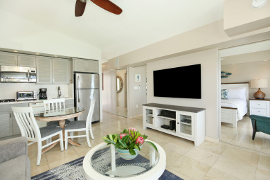 Lake House Breathtaking ocean vistas from Waikiki Shore luxury penthouse suite!, , on Oahu - Honolulu in Hawaii - Lakehouse Vacation Rental - Lake Home for rent on LakeHouseVacations.com
