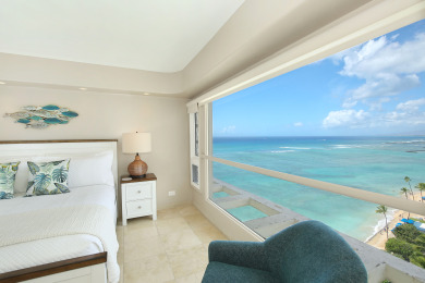 Lake House Breathtaking ocean vistas from Waikiki Shore luxury penthouse suite!, , on Oahu - Honolulu in Hawaii - Lakehouse Vacation Rental - Lake Home for rent on LakeHouseVacations.com