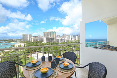 Lake House Breathtaking ocean vistas from Waikiki Shore luxury penthouse suite!, , on Oahu - Honolulu in Hawaii - Lakehouse Vacation Rental - Lake Home for rent on LakeHouseVacations.com