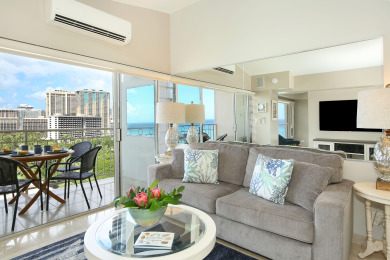 Lake House Breathtaking ocean vistas from Waikiki Shore luxury penthouse suite!, , on Oahu - Honolulu in Hawaii - Lakehouse Vacation Rental - Lake Home for rent on LakeHouseVacations.com