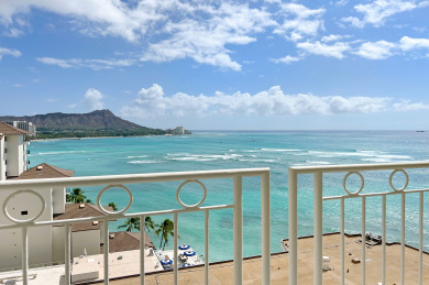 Lake House Breathtaking ocean vistas from Waikiki Shore luxury penthouse suite!, , on Oahu - Honolulu in Hawaii - Lakehouse Vacation Rental - Lake Home for rent on LakeHouseVacations.com