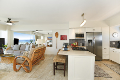 Lake House Beachfront, Sweeping Ocean Views, AC, FREE Parking and Wi-Fi, Washlet!, , on Oahu - Honolulu in Hawaii - Lakehouse Vacation Rental - Lake Home for rent on LakeHouseVacations.com