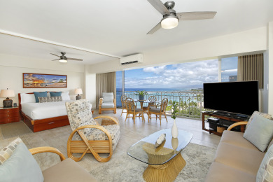 Lake House Beachfront, Sweeping Ocean Views, AC, FREE Parking and Wi-Fi, Washlet!, , on Oahu - Honolulu in Hawaii - Lakehouse Vacation Rental - Lake Home for rent on LakeHouseVacations.com