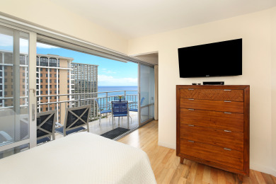 Lake House Panoramic Ocean Views Remodel - FREE ParkingWi-Fi, AC, Washlet, Sleeps 6, , on Oahu - Honolulu in Hawaii - Lakehouse Vacation Rental - Lake Home for rent on LakeHouseVacations.com