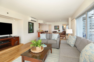 Lake House Panoramic Ocean Views Remodel - FREE ParkingWi-Fi, AC, Washlet, Sleeps 6, , on Oahu - Honolulu in Hawaii - Lakehouse Vacation Rental - Lake Home for rent on LakeHouseVacations.com