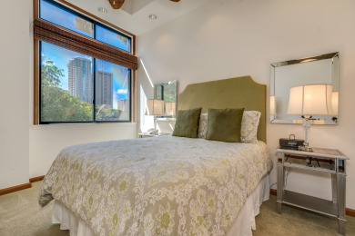 Lake House HUGE Luxury Suite in Waikiki! Full Kitchen & Pool! Great for Families!, , on Oahu - Honolulu in Hawaii - Lakehouse Vacation Rental - Lake Home for rent on LakeHouseVacations.com