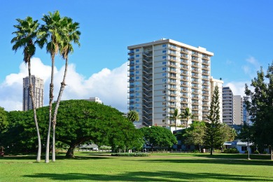 Lake House HUGE Luxury Suite in Waikiki! Full Kitchen & Pool! Great for Families!, , on Oahu - Honolulu in Hawaii - Lakehouse Vacation Rental - Lake Home for rent on LakeHouseVacations.com