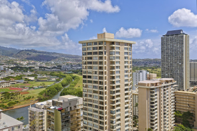 Lake House REMODELED Corner Unit with Ocean Views, 1 Free Parking, Wi-Fi, WasherDryer!, , on Oahu - Honolulu in Hawaii - Lakehouse Vacation Rental - Lake Home for rent on LakeHouseVacations.com