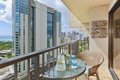 Lake House REMODELED Corner Unit with Ocean Views, 1 Free Parking, Wi-Fi, WasherDryer!, , on Oahu - Honolulu in Hawaii - Lakehouse Vacation Rental - Lake Home for rent on LakeHouseVacations.com