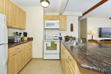 Lake House BEAUTIFUL Ocean Views! AC, Wi-Fi, Washlet, Pool!, , on Oahu - Honolulu in Hawaii - Lakehouse Vacation Rental - Lake Home for rent on LakeHouseVacations.com