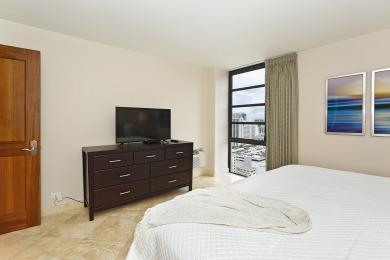 Lake House High Floor with GREAT Ocean Views! AC, WasherDryer, FREE Parking and Wi-Fi!, , on Oahu - Honolulu in Hawaii - Lakehouse Vacation Rental - Lake Home for rent on LakeHouseVacations.com