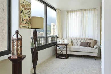 Lake House Spacious Comfort with AC, WasherDryer, Parking, Wi-Fi, and Washlets!, , on Oahu - Honolulu in Hawaii - Lakehouse Vacation Rental - Lake Home for rent on LakeHouseVacations.com
