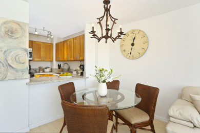 Lake House Spacious Comfort with AC, WasherDryer, Parking, Wi-Fi, and Washlets!, , on Oahu - Honolulu in Hawaii - Lakehouse Vacation Rental - Lake Home for rent on LakeHouseVacations.com