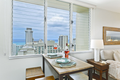 Lake House High Floor with Ocean View! Bedroom AC, WD, Wi-Fi, Pool, FREE Parking!, , on Oahu - Honolulu in Hawaii - Lakehouse Vacation Rental - Lake Home for rent on LakeHouseVacations.com