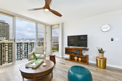 Lake House High Floor with Ocean View! Bedroom AC, WD, Wi-Fi, Pool, FREE Parking!, , on Oahu - Honolulu in Hawaii - Lakehouse Vacation Rental - Lake Home for rent on LakeHouseVacations.com