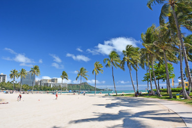 Lake House Beachfront View! AC, WasherDryer, Wi-Fi, Sleeps 4!, , on Oahu - Honolulu in Hawaii - Lakehouse Vacation Rental - Lake Home for rent on LakeHouseVacations.com