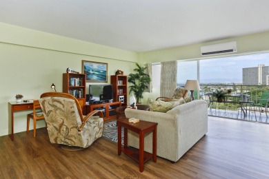 Lake House Beachfront View! AC, WasherDryer, Wi-Fi, Sleeps 4!, , on Oahu - Honolulu in Hawaii - Lakehouse Vacation Rental - Lake Home for rent on LakeHouseVacations.com