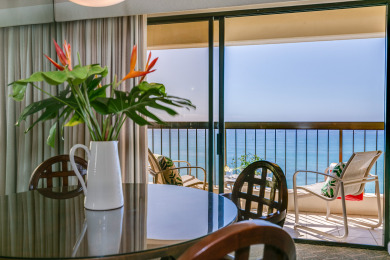 Lake House SPECTACULAR OCEAN VIEW! AC, Wi-Fi, Pool, FREE Valet Parking, Steps to Beach!, , on Oahu - Honolulu in Hawaii - Lakehouse Vacation Rental - Lake Home for rent on LakeHouseVacations.com