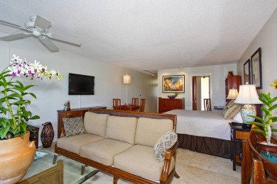 Lake House Beachfront Diamond Head views, Quiet End of Waikiki with SwimmingSurfing!, , on Oahu - Honolulu in Hawaii - Lakehouse Vacation Rental - Lake Home for rent on LakeHouseVacations.com