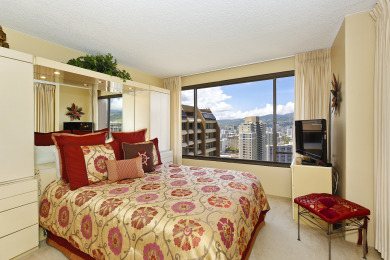 Lake House Your New Home Away From Home! Washerdryer, AC, Wi-Fi and one parking!, , on Oahu - Honolulu in Hawaii - Lakehouse Vacation Rental - Lake Home for rent on LakeHouseVacations.com