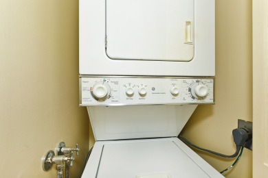 Lake House Your New Home Away From Home! Washerdryer, AC, Wi-Fi and one parking!, , on Oahu - Honolulu in Hawaii - Lakehouse Vacation Rental - Lake Home for rent on LakeHouseVacations.com