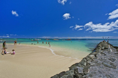 Lake House Upgraded Beachfront Studio on Quiet Waikiki beach with SwimmingSurfing!, , on Oahu - Honolulu in Hawaii - Lakehouse Vacation Rental - Lake Home for rent on LakeHouseVacations.com