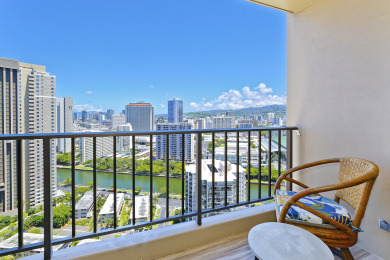 Lake House Partial Ocean View, Washlet, AC, WD, Free Wi-Fi and Parking!, , on Oahu - Honolulu in Hawaii - Lakehouse Vacation Rental - Lake Home for rent on LakeHouseVacations.com