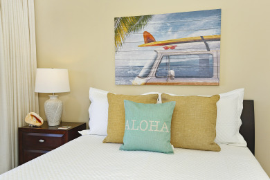 Lake House High Floor, Partial Ocean View! Bedroom AC, WD, Wi-Fi, Pool, FREE Parking!, , on Oahu - Honolulu in Hawaii - Lakehouse Vacation Rental - Lake Home for rent on LakeHouseVacations.com