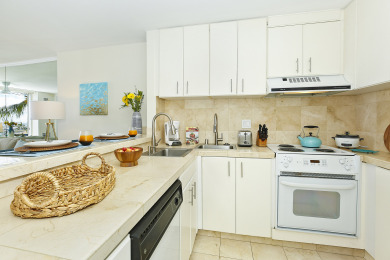 Lake House Waikiki Marina & Ocean Views! Easy Walk to Beach! Washlet!, , on Oahu - Honolulu in Hawaii - Lakehouse Vacation Rental - Lake Home for rent on LakeHouseVacations.com
