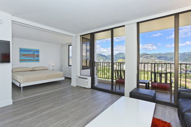 Lake House Ko'olau Mountains & Ala Wai Canal Views - City Lights Sparkle at Night!, , on Oahu - Honolulu in Hawaii - Lakehouse Vacation Rental - Lake Home for rent on LakeHouseVacations.com