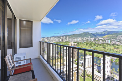 Lake House Ko'olau Mountains & Ala Wai Canal Views - City Lights Sparkle at Night!, , on Oahu - Honolulu in Hawaii - Lakehouse Vacation Rental - Lake Home for rent on LakeHouseVacations.com