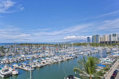 Lake House Waikiki Ocean & Yacht Harbor Views! Short Walk to Beach, Shops & Restaurants!, , on Oahu - Honolulu in Hawaii - Lakehouse Vacation Rental - Lake Home for rent on LakeHouseVacations.com
