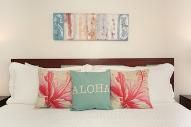Lake House Partial Ocean View, one-bedroom with AC, Wi-Fi, parking, short walk to beach!, , on Oahu - Honolulu in Hawaii - Lakehouse Vacation Rental - Lake Home for rent on LakeHouseVacations.com