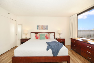 Lake House Partial Ocean View, one-bedroom with AC, Wi-Fi, parking, short walk to beach!, , on Oahu - Honolulu in Hawaii - Lakehouse Vacation Rental - Lake Home for rent on LakeHouseVacations.com