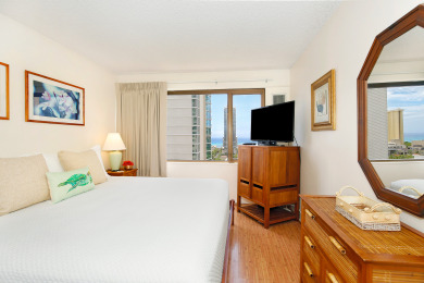 Lake House Secure one-bedroom with full kitchen, one parking and partial ocean views!, , on Oahu - Honolulu in Hawaii - Lakehouse Vacation Rental - Lake Home for rent on LakeHouseVacations.com