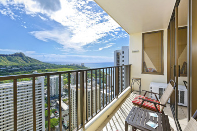 Lake House Unobstructed Diamond Head and Ocean Views!, , on Oahu - Honolulu in Hawaii - Lakehouse Vacation Rental - Lake Home for rent on LakeHouseVacations.com