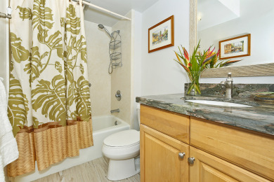 Lake House Great Four Paddle location! Full kitchen, AC, washerdryer, parking, Wi-Fi., , on Oahu - Honolulu in Hawaii - Lakehouse Vacation Rental - Lake Home for rent on LakeHouseVacations.com