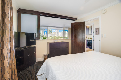 Lake House Central Waikiki! Large lanai, close 2 beach! Fireworks! WASHLET! Sleeps 6!, , on Oahu - Honolulu in Hawaii - Lakehouse Vacation Rental - Lake Home for rent on LakeHouseVacations.com