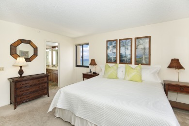 Lake House INCREDIBLE OCEAN VIEW! AC, Wi-Fi, Pool, FREE Valet Parking, Steps to Beach!, , on Oahu - Honolulu in Hawaii - Lakehouse Vacation Rental - Lake Home for rent on LakeHouseVacations.com